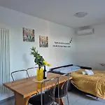 Apartamento Le Mimose House Di - *