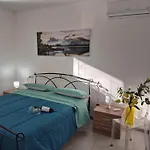 Le Mimose House Di - * Grandate