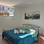 Le Mimose House Di -