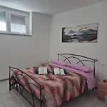 Apartamento Le Mimose House Di - *