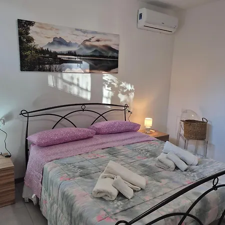 Apartment Le Mimose House Di -