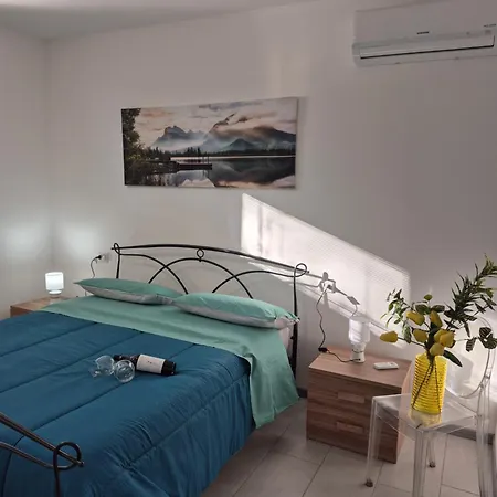 Le Mimose House Di - * Grandate