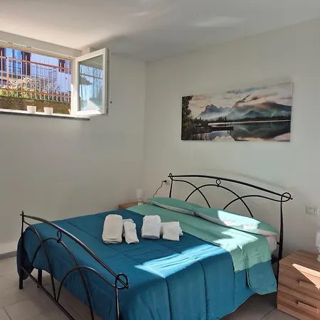 Le Mimose House Di -