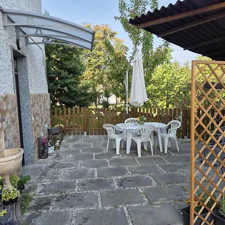 Le Mimose House Di - * Grandate