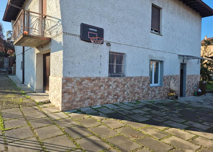 Le Mimose House Di -